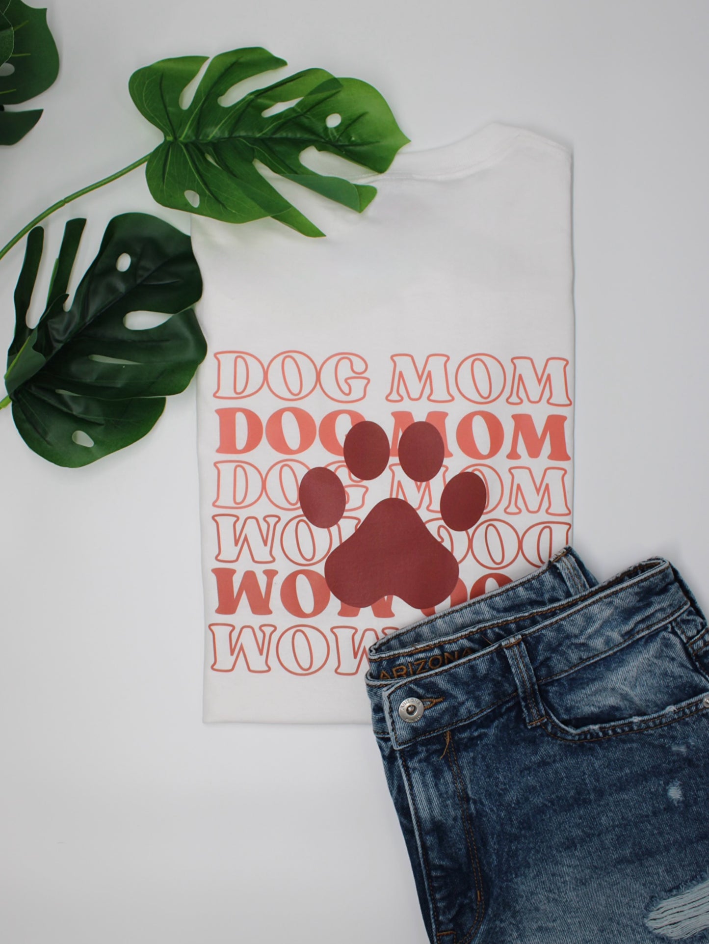 Dog Mom Tee